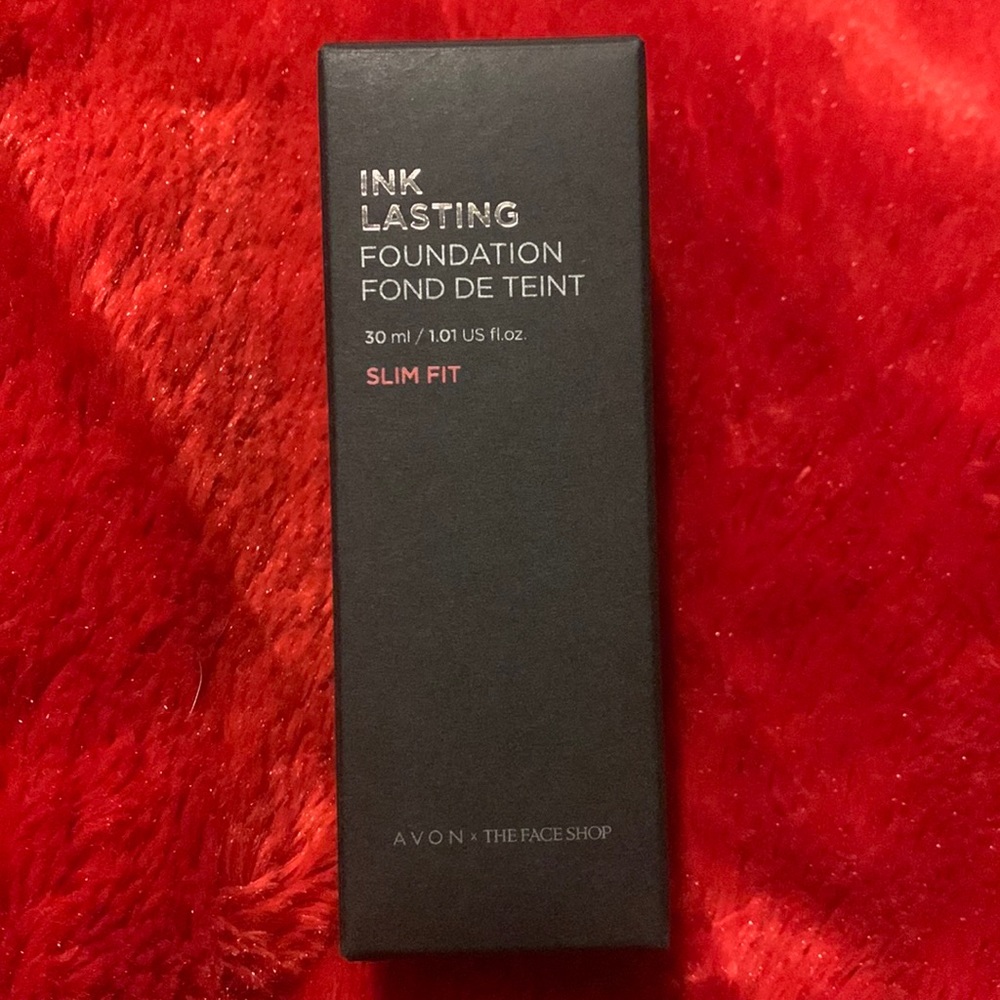Ink Lasting Foundation by Avon